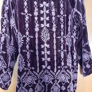Johnny Was Purple Velvet "ALTHEA" top, never worn, size XS